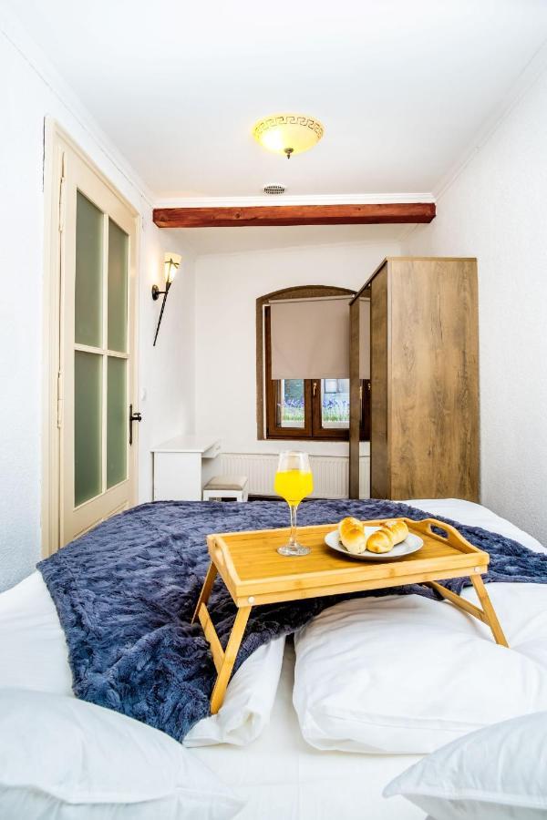 شقة Zollus House Tvrda أوسييك المظهر الخارجي الصورة